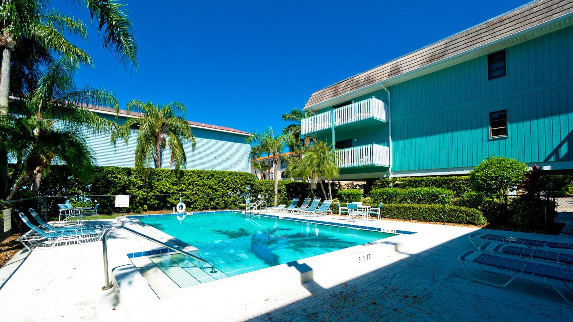 Anna Maria Island Beach Palms 8B Apartamento Bradenton Beach Exterior foto